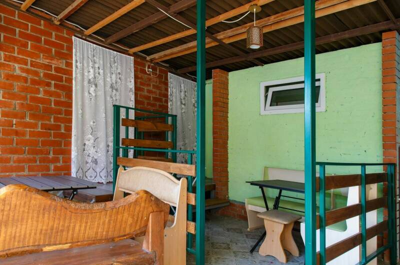 3−4 местный номер 1 этаж, крыльцо