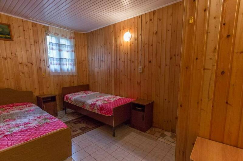 5-ми местный номер «Эконом» (душ+туалет)