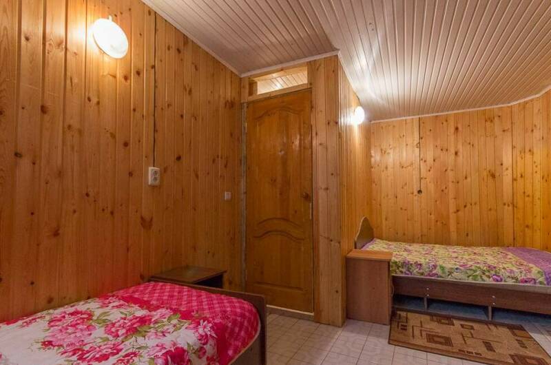 5-ми местный номер «Эконом» (душ+туалет)