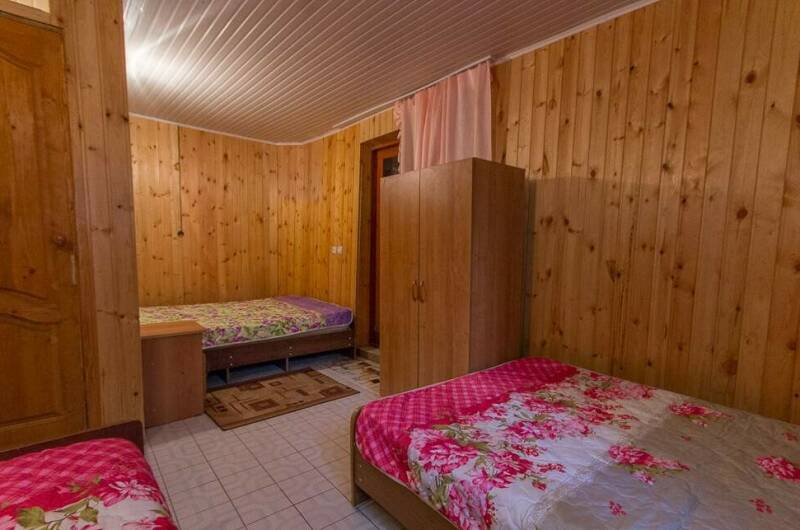 5-ми местный номер «Эконом» (душ+туалет)