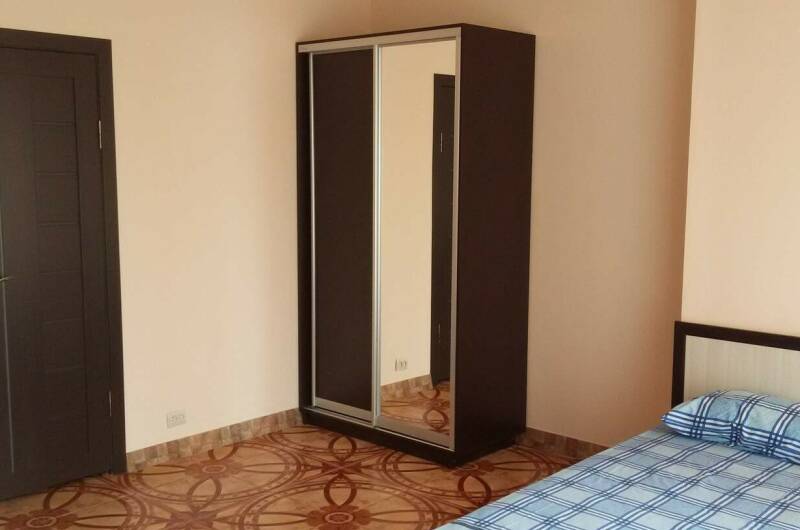 Комната с кухней на 2 комнаты