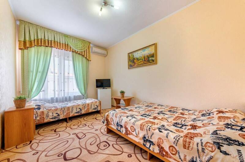 Трехместный номер «Стандарт»