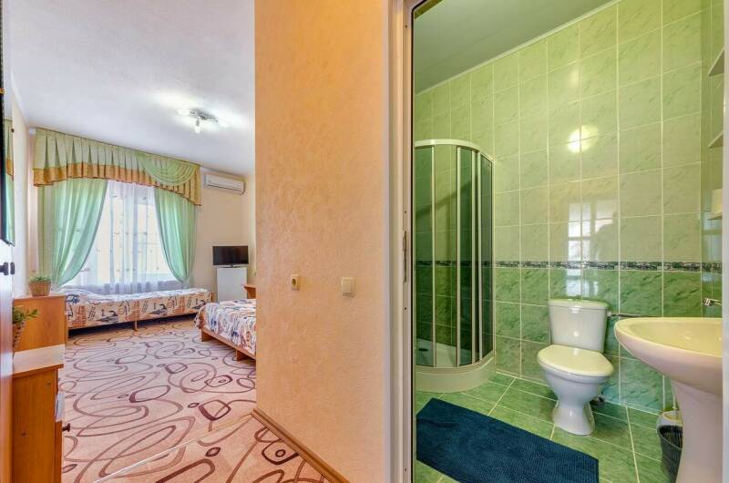 Трехместный номер «Стандарт»