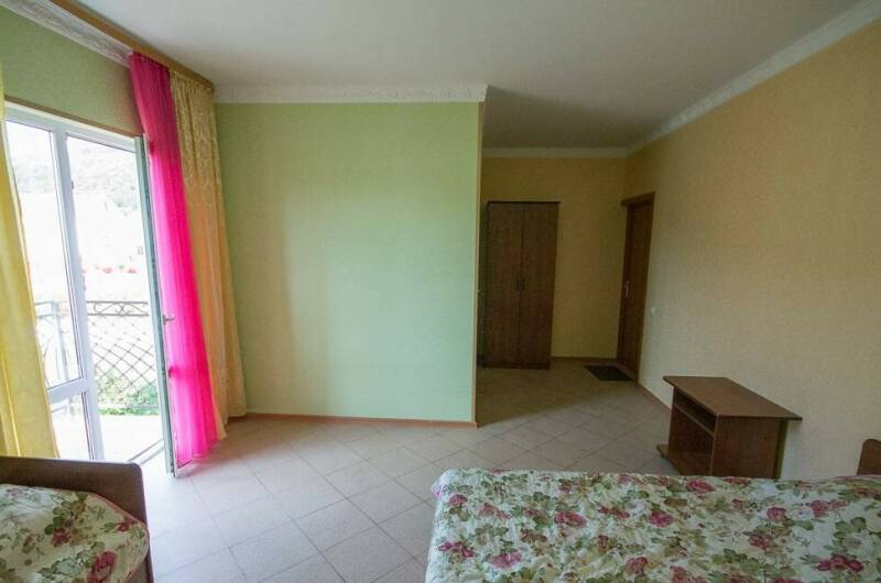 Четырёхместный номер с удобствами