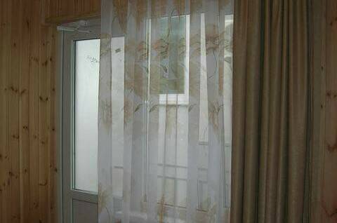 Двухместные номера на втором этаже с видом на горы