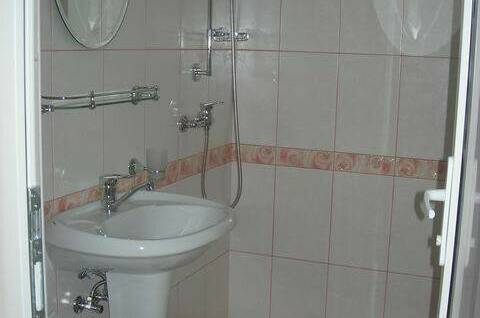 Двухместный номер «Полулюкс» (Фиолетовый шик)