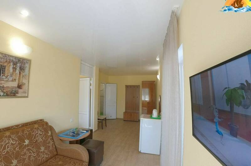 Двухкомнатный номер на 2 человека с общей кухней