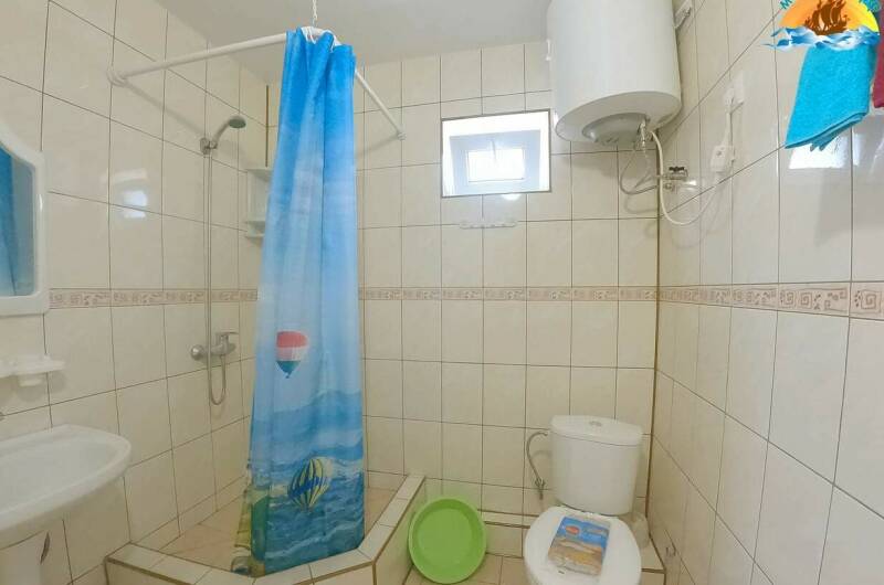 Двухкомнатный номер на 2 человека с общей кухней