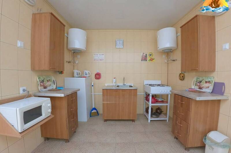 Однокомнатный коттедж на 3 человека с кухней