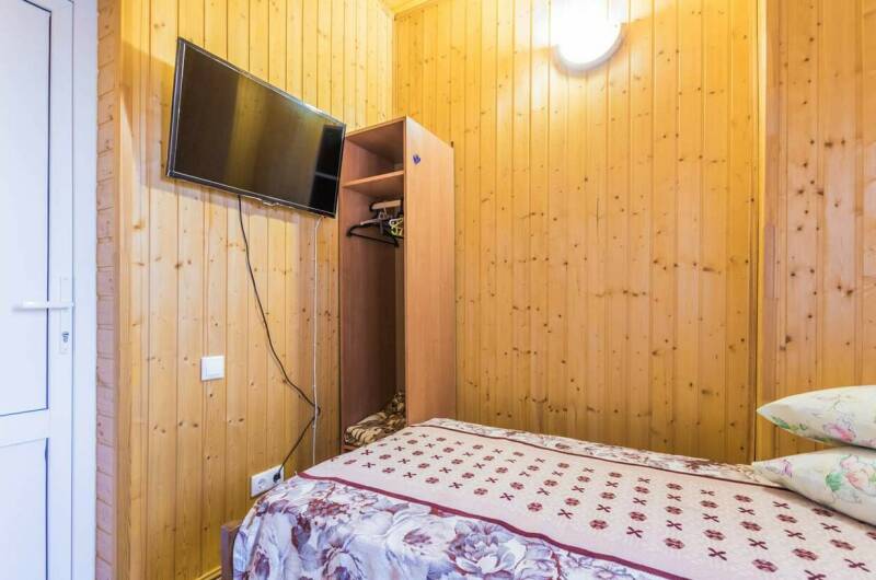 Одноместный номер со всеми удобствими