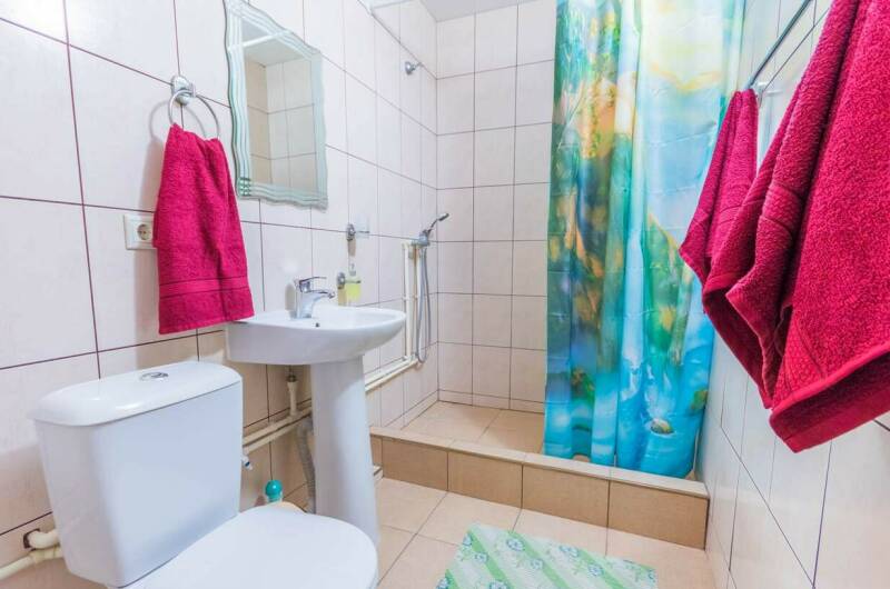 Двухкомнатный номер 4−6 мест