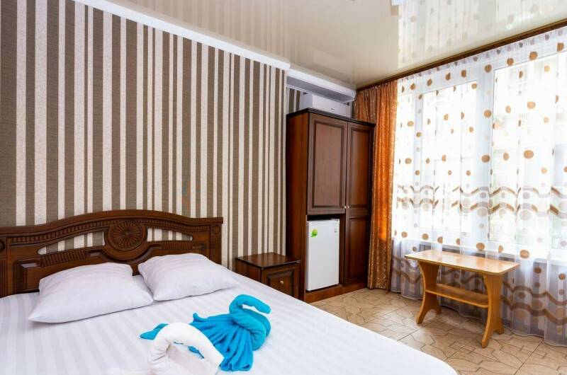 Трехместный номер со всеми удобствами