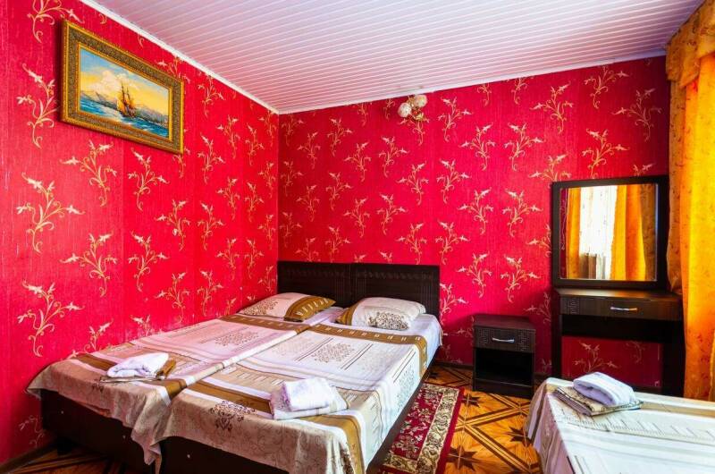 Четёрехместный номер со всеми удобствами