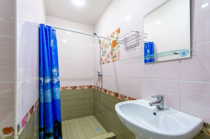 Четёрехместный номер со всеми удобствами