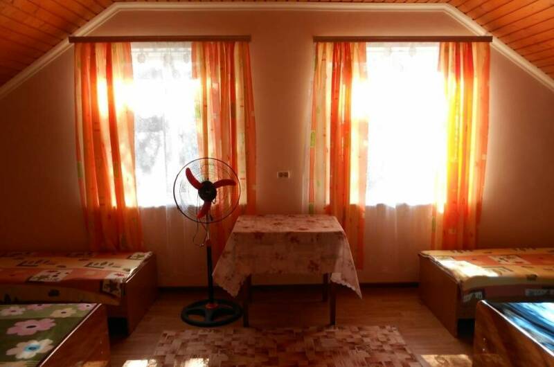 Шестиместный эконом