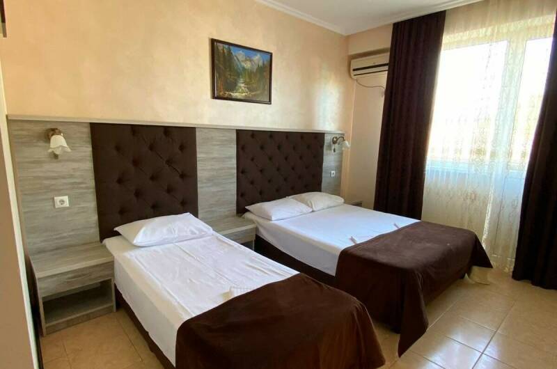 3х местный номер с выходом во двор