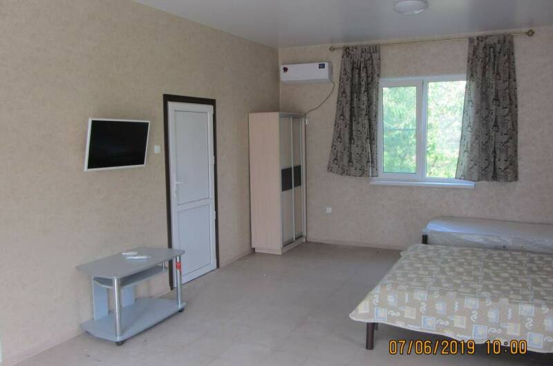 Номер Студия на 3 человека