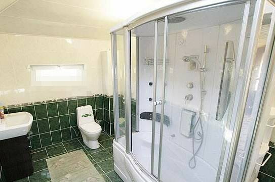 Двухкомнатный номер на втором этаже на 3х человек