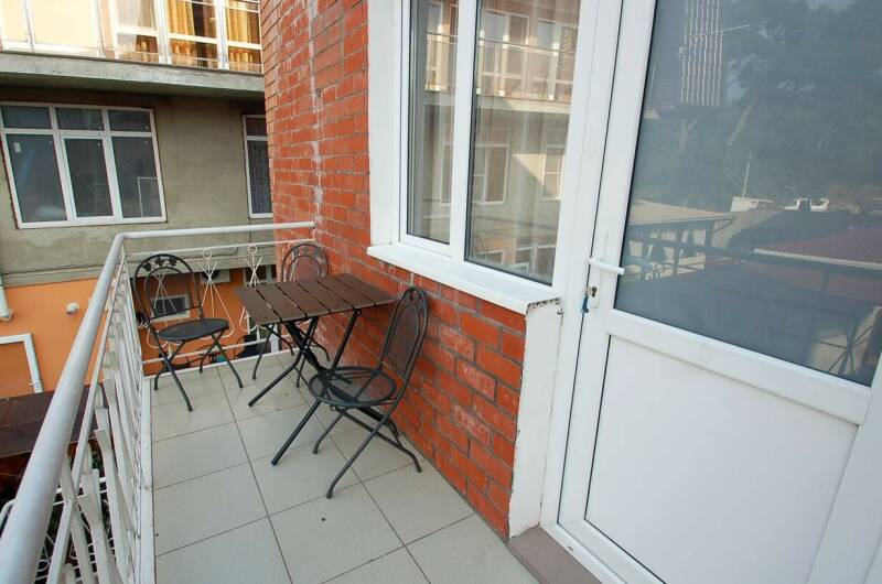 Комната «Комфорт» с кухней и с балконом