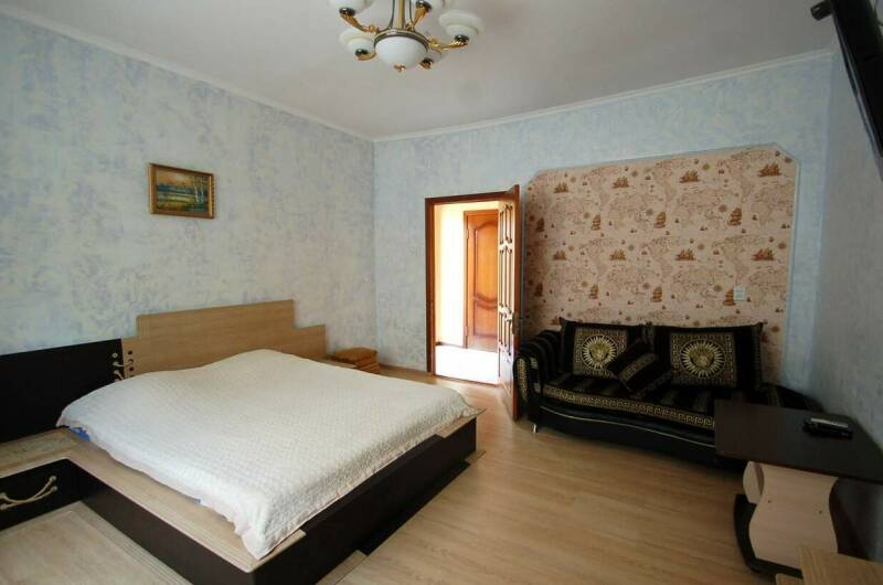 Двухкомнатный с изолированными комнатами