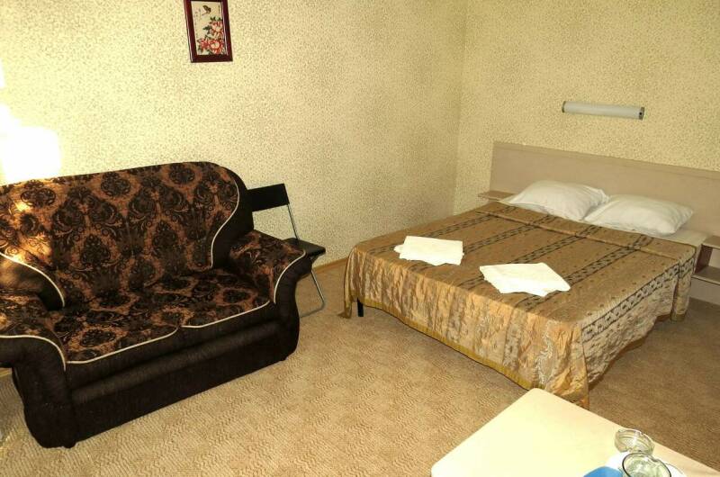 Стандарт с балконом