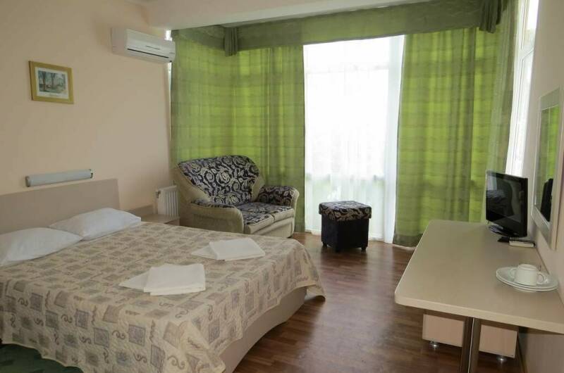 Стандарт с балконом