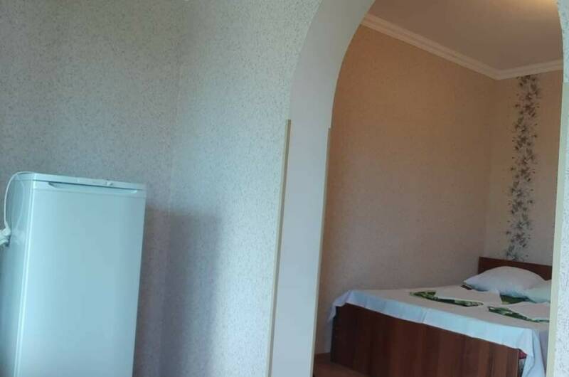 С отдельным входом, балконом, кухней и удобствами