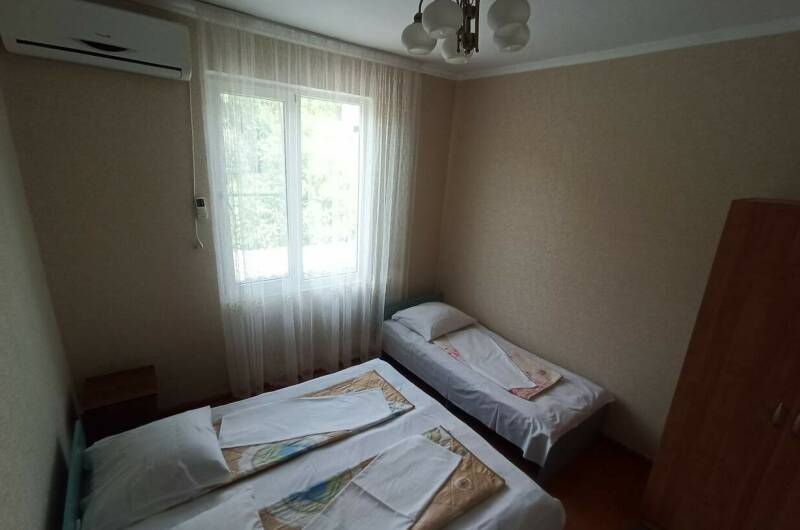 Трехместная комната с кондиционером