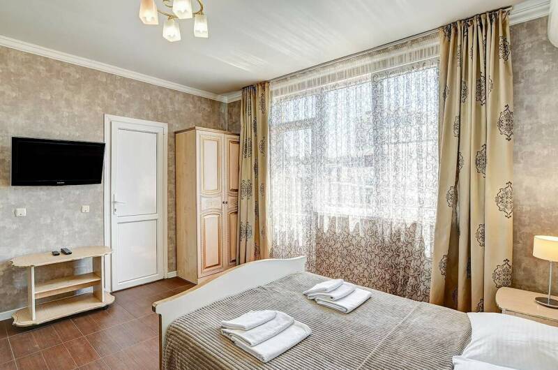 Четырехместный с балконом