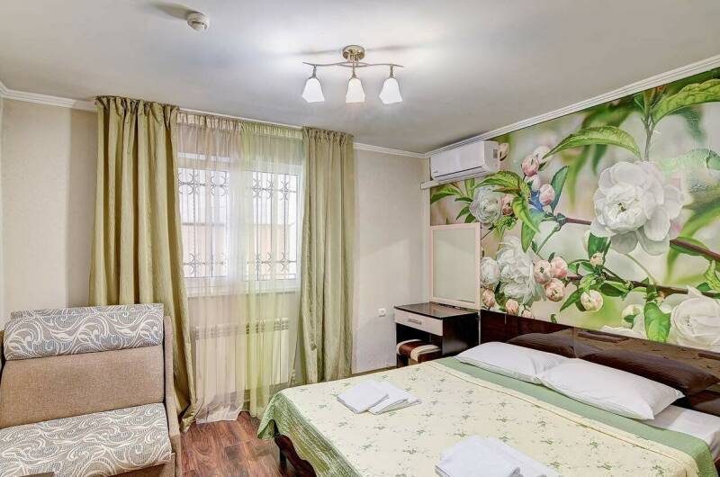 Четырехместный с балконом