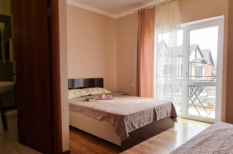 3хместный стандарт с балконом