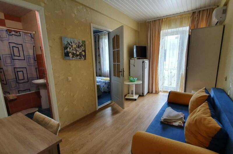 ДвухКОМНАТНЫЙ (размещение 4 чел + доп)