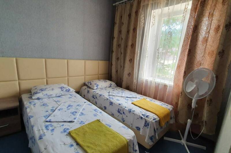 ДвухКОМНАТНЫЙ (размещение 4 чел + доп)