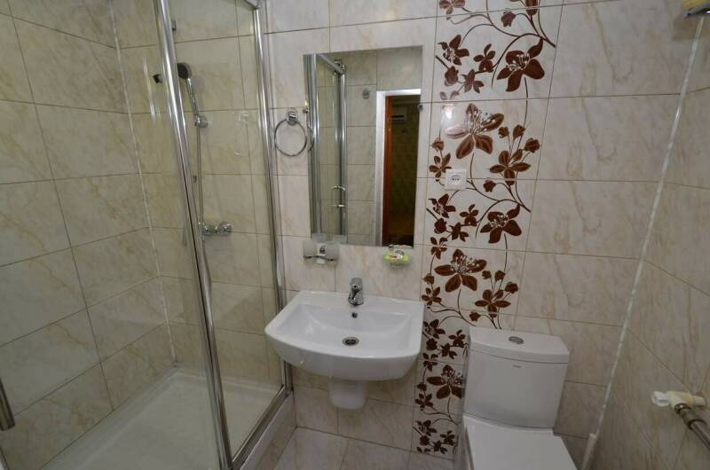 3-х местный с балконом