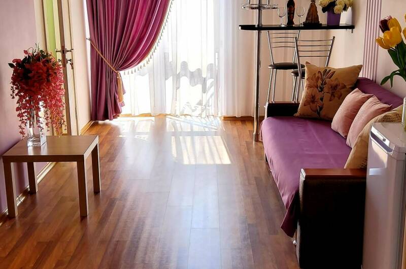 4-х местный 2-х комнатный «Люкс» с балконом фасад