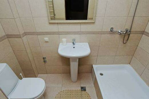 Улучшенный 4-х местный номер с просторным балконом