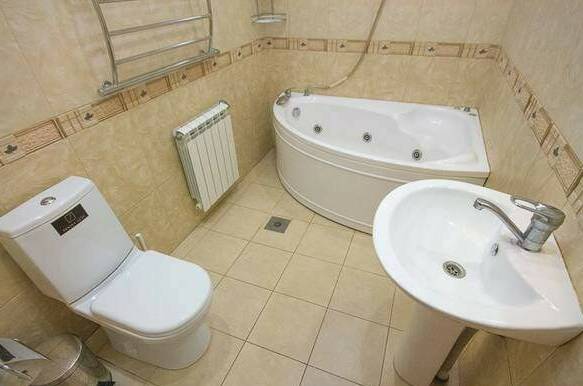 Четырёхместный «Стандарт» с балконом (2 этаж)