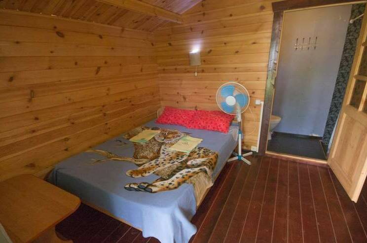 «Деревянный домик» 3-х местный