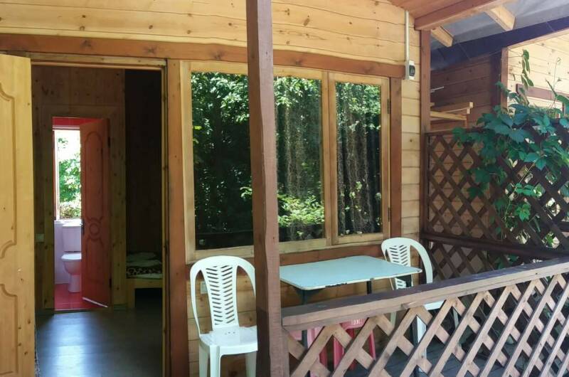 «Деревянный домик» 4-х местный с кухней