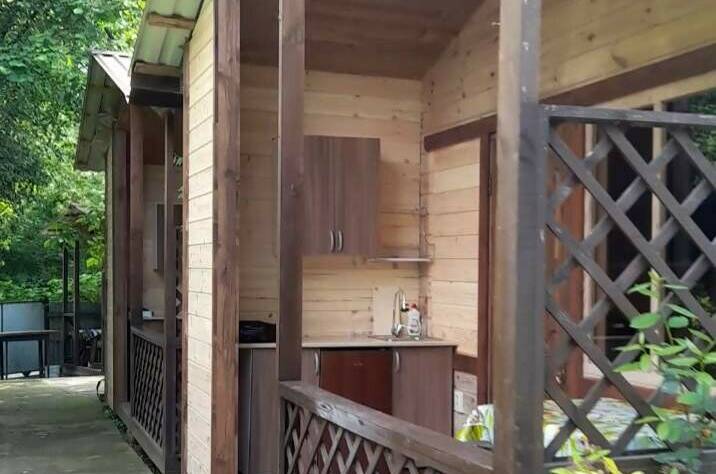 «Деревянный домик» 4-х местный с кухней