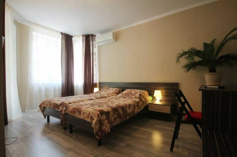 С окнами на сосновый бор