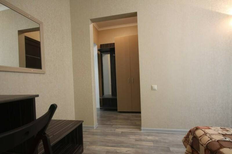 С окнами на сосновый бор