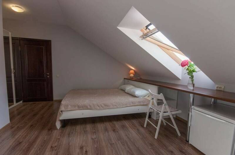 Мансардный с видом на сосновый бор