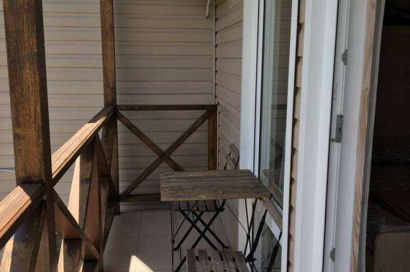 Номер трехместный стандарт с балконом