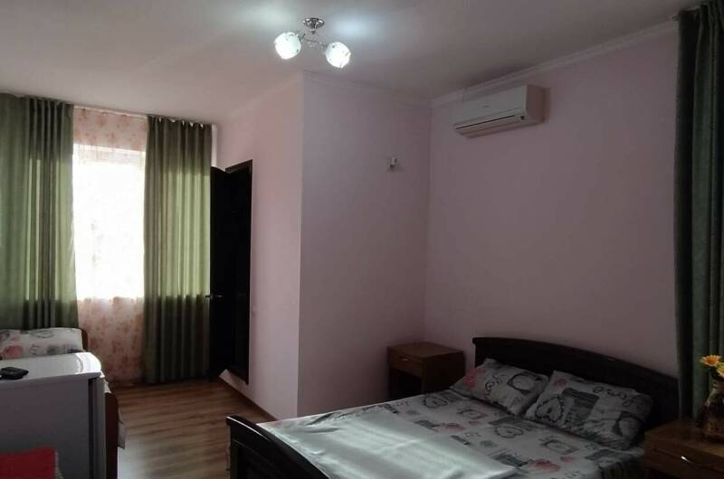 Трёхместный номер с удобствами