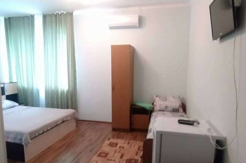 Четырёхместный номер с удобствами № 14