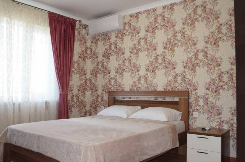 «Люкс» 2-х комнатный 4-местный с кухней