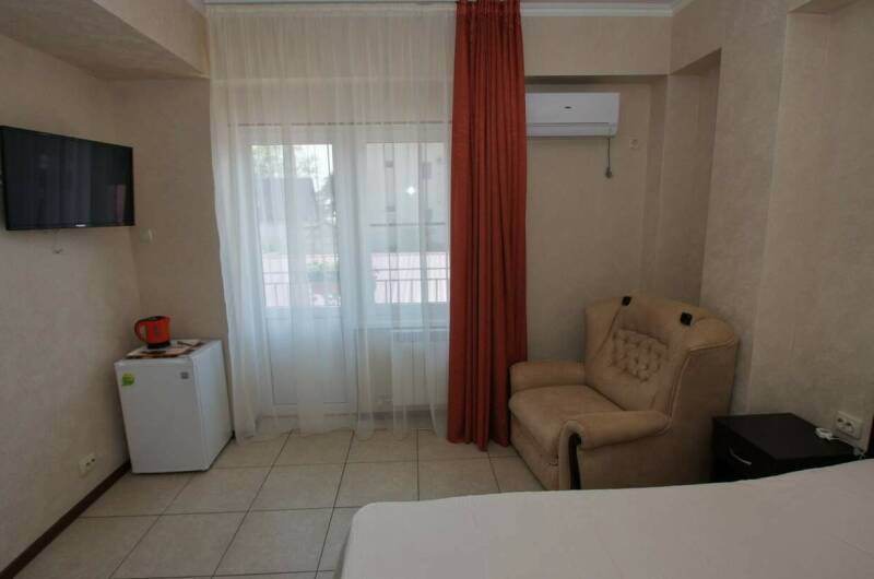 Комната на 3-и человека