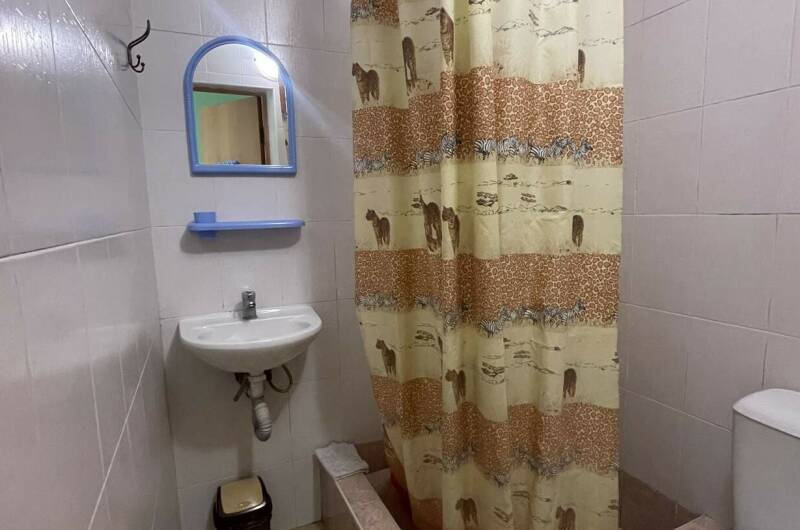 Трехместный номер с удобствами