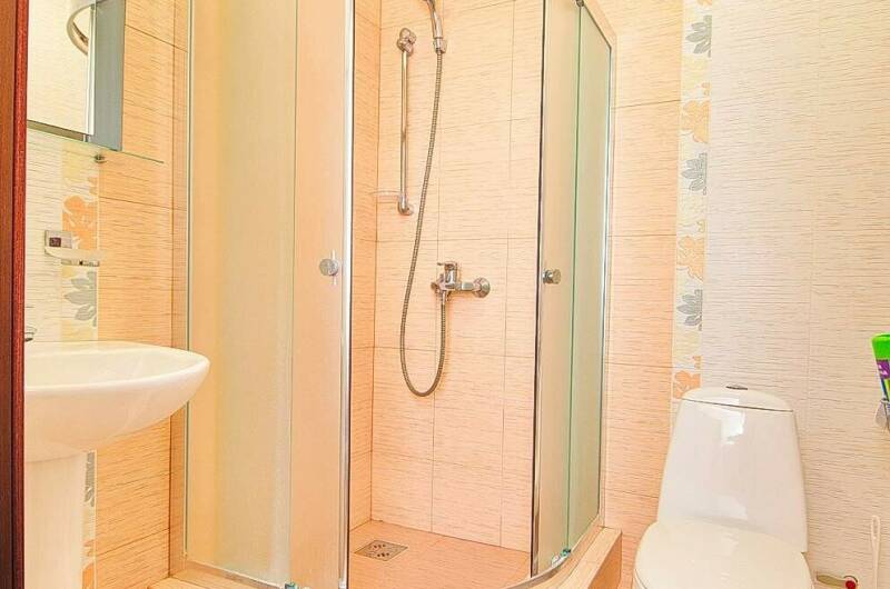 4-х местный 2-х комнатный «Семейный»